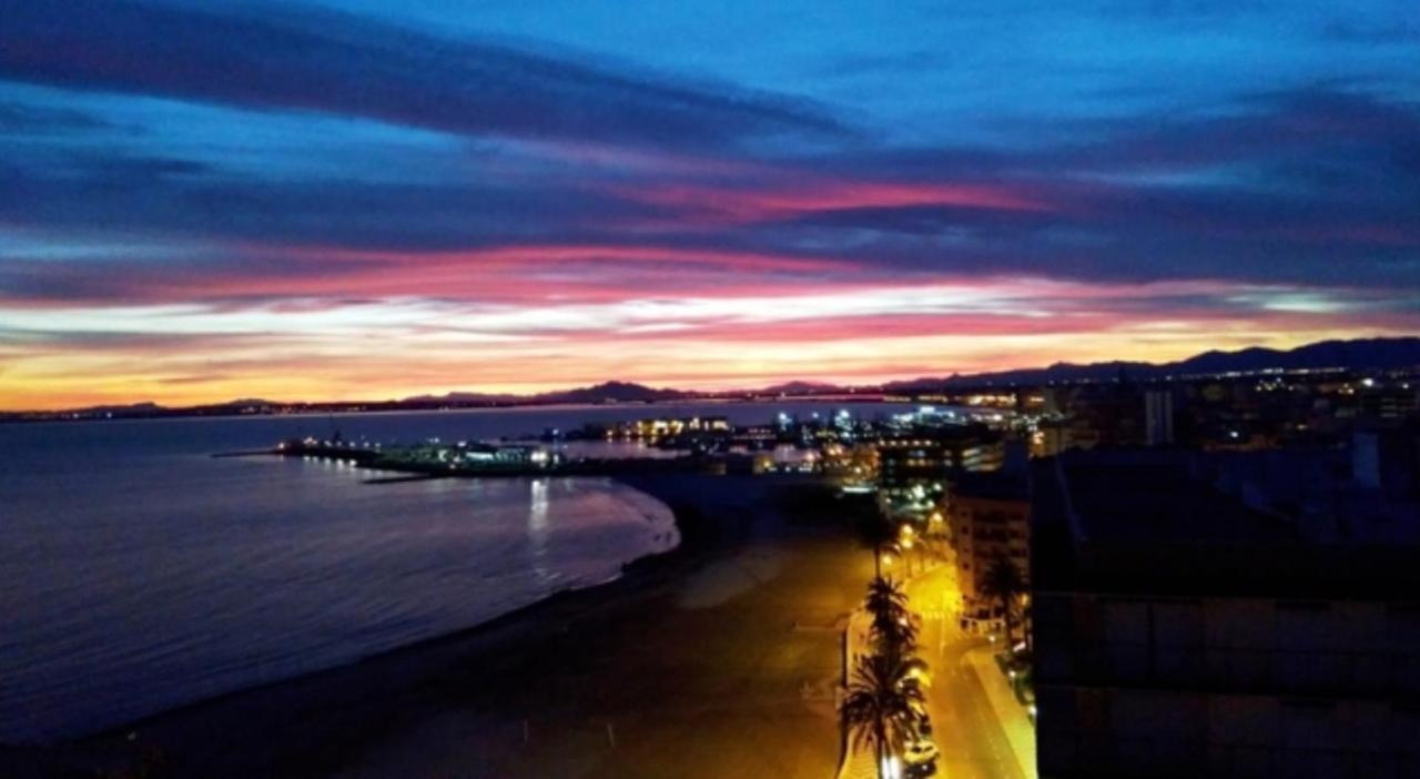 Apartmán Experiencia Unica, Vistas A La Playa Y Al Mar Santa Pola Exteriér fotografie